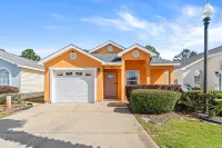 Family beach house by water park, Pier park, more! Hotels near Lyndell Centre