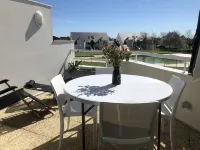 Charmant Duplex à Carnac : Piscine, Plages et Confort au Rendez-vous ! 🏖 Hotels in Carnac