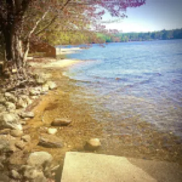 Studio #1  Cottage by Newfound Lake with shared private sandy beach