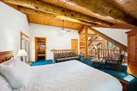 Charming 3-bedroom Log Cabin by the lake