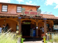 Oceanfront/Beachfront -Sarasota Surf  Racquet - Y Building Hotels near Lawrence Chip Beach