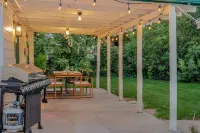 Modern, Fully Renovated Home with Mountain Views & Private Backyard with Patio