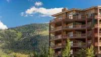Luxury Studio!! Gym, Pool, Sauna, Spa, Canyons Gondola Ski In/Out Hotels near Utah Olympic Park
