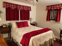 Nostalgic Retro Rectory Ranch House