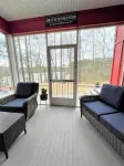 The Tiny Red Barn on the Reservoir - A Private Oasis Near Williamsburg Virginia