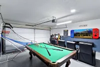 Cozy Farm House Home Located Near Main Freeways SUPER HOST on other platforms Hotels in El Paso County