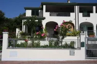 Fantastic 180 sq. m. apartment in cozy dream villa