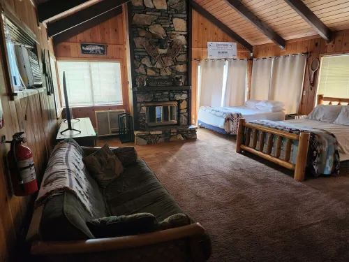 Relax and Unwind at Beautiful Bass Lake