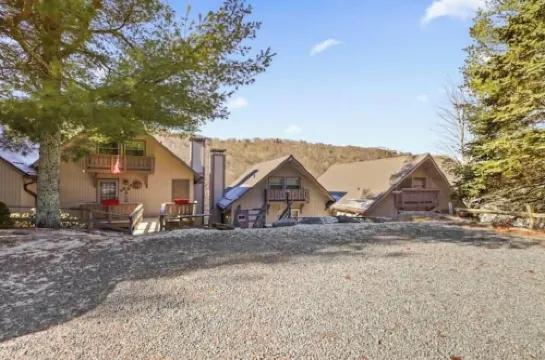 Ski-in Chill-out - AC! On Slopes