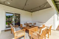 Quartz Hill Manor | hot tub w/ peace & quiet