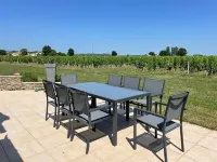 Charming detached house with private pool near St-Emilion. فنادق في Saint-Sulpice-de-Faleyrens