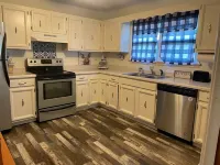 Nana's Townhouse centrally located in the Heart of the Ozarks.