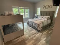 4 Master Suites with Hot Tub That Sleeps 12 in Door County!