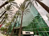 Luxury 1-bedroom in Hotel AKA Brickell Residence