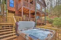 The Rainbow Lodge- Riverfront, Fiber, HotTub, Fish, DogOK, Game Room, Movie Room