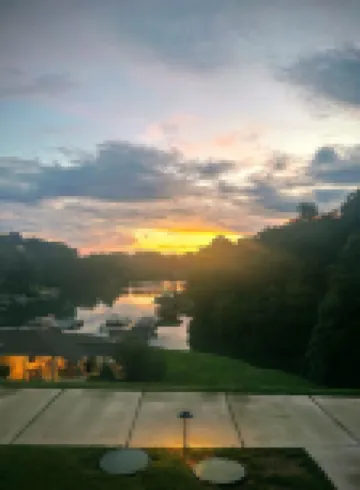 Cozy Waterfront Condo in a Quiet Cove.   Private Boat Launch