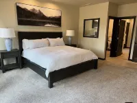 Cozy 2+ bedroom riverfront house in tranquil Cle Elum. Your home away from home.