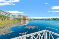 Luxury Condo With Beautiful Views