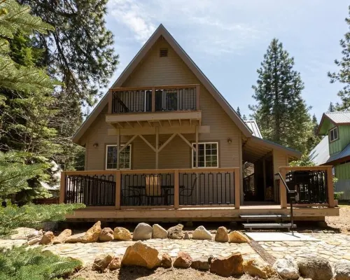 Southgate Getaway of Yosemite Hotels in Fish Camp