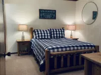 Experience Mountain Bliss: Cozy Condo w Resort Amenities in Beech Mountain, NC! Hotels in Beech Mountain
