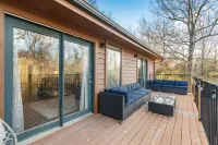 Cozy Modern Branson Game House | 9 Min to SDC