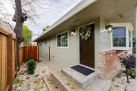 Historic Roseville Retreat with Hot Tub Hotels near HomeGoods