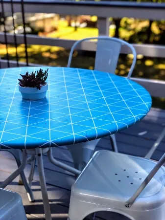 Hummingbird House - Scenic Peaceful Foothills Getaway only minutes from downtown