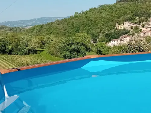 Lovely Cottage in the Tiber River Park, panoramic eclusivo near Todi