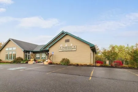 Pocono Mountain Escape! Fire Pit•Hot Tub•Games•Pool•Golf•Lake•Hiking•Fishing•Ski