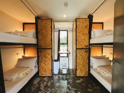 Pig Dive Hostel Moalboal Hotel di 