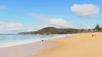 'Seabreeze' a unique Waterfront/Beachside property