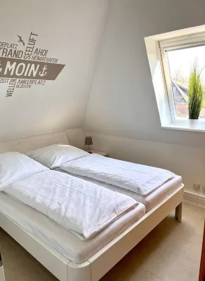 Bright, modern apartment with sauna at the house, between the districts of Dorf and Bad Hôtels à proximité de : Sankt Peter Ording Beach