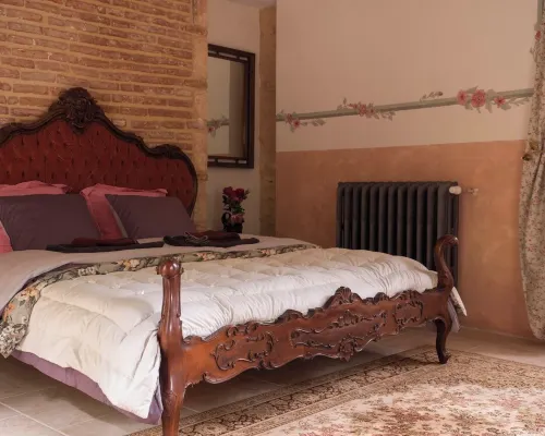 "La Chapelle aux Roses" Hotels in Le Bugue