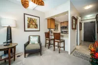 Luxurious Whaler Studio