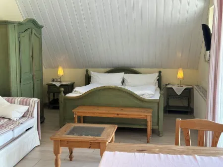 Apartment 3 mit 50 m2 Grosser Dachterrasse Отели в г. Преров