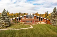 Lakeview chalet by Gooseberry Falls with sauna