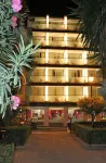 Hotel Oasis Plaza Hotels near Open Wine Benidorm