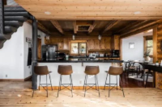 TimberTales - A cozy log cabin with magical lakeviews