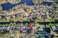 Tropical Oasis with Heated Salt Water Pool & Bar! - Villas