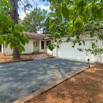 Private Home in Pinehurst - Super close to the resort and The Village