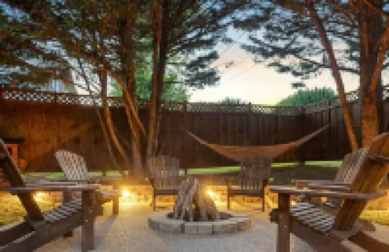 In town spacious home hot tub WIFI minutes from area attractions