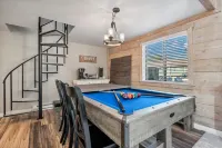 Hidden ONEder - 3BR Ski Resort Townhome - Sleeps 7