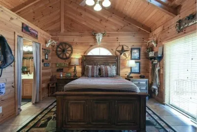 Sweet Life Cabin Branson Cedars