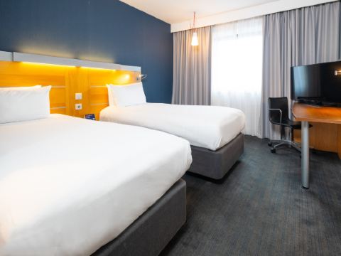 Holiday Inn Express BEDFORD by IHG