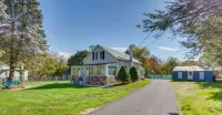 Charming 3-Bedroom Remodeled Mobile Home with Central AC, WiFi in Hummelstown