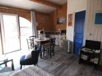 Independent studio fully equipped in the heart of the Dombes