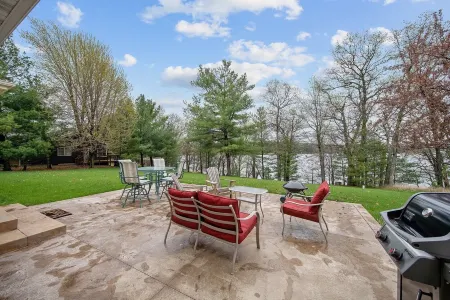 Soft Landings at the Hangar House! Next to the Clubhouse and Airstrip