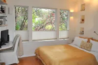 Serene Montclair Getaway