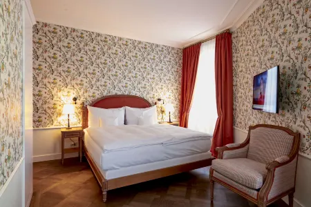 Château Gütsch Отели рядом с достопримечательностью «Natur-Museum Luzern»