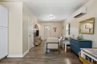 Adorable Chesapeake Bay Beach Cottage B Just 1 Block from the Sand!